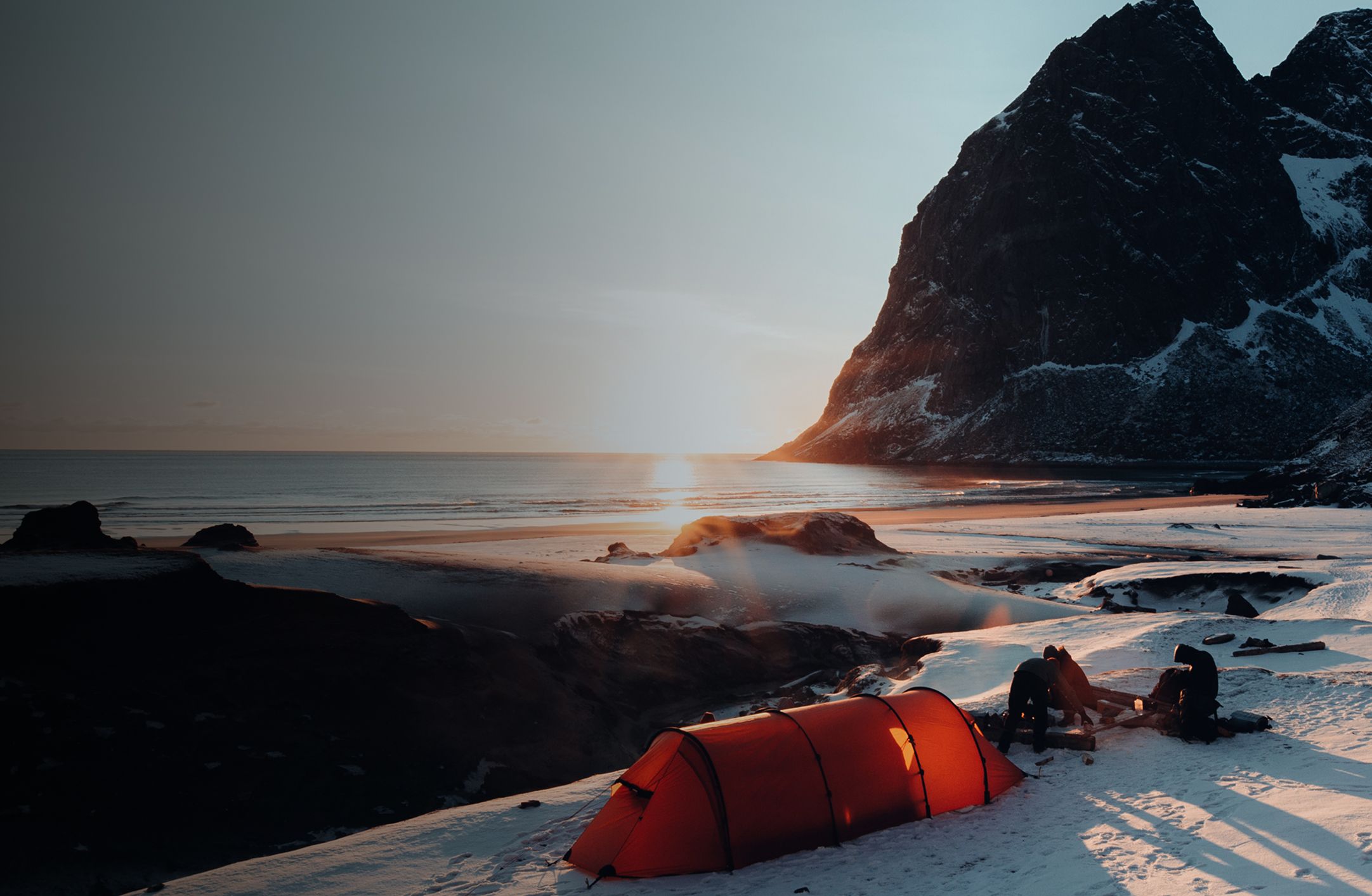 Cyclist riding uphill road symbolizing resilience and discipline